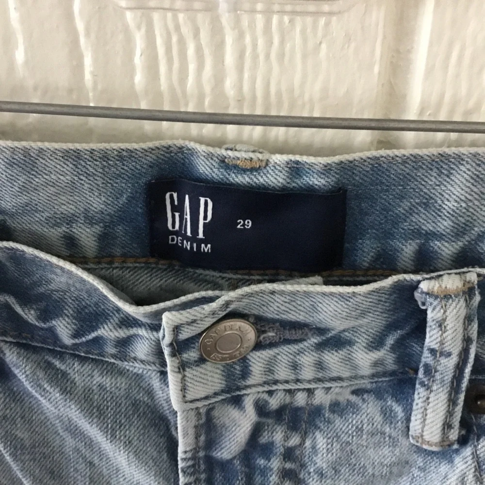 GAP Mid Rise Blue Jean Shorts with Raw Hem and Vintage Look